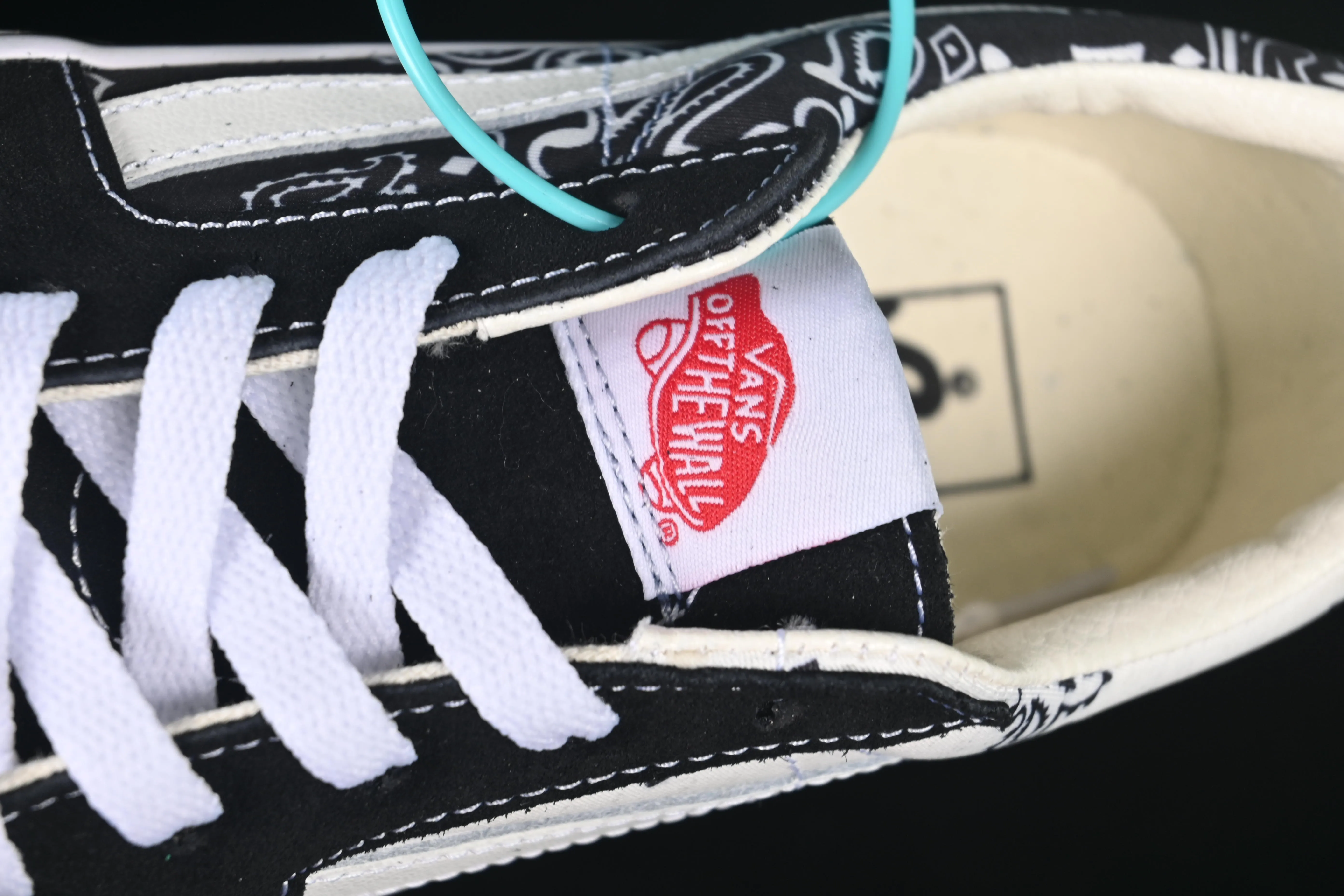 All categories Vans Vans series Vans Low Vans low-top Vans Sk8-Low Vans cashew flower non-slip casual skateboard shoes VN0A4UWI5MW